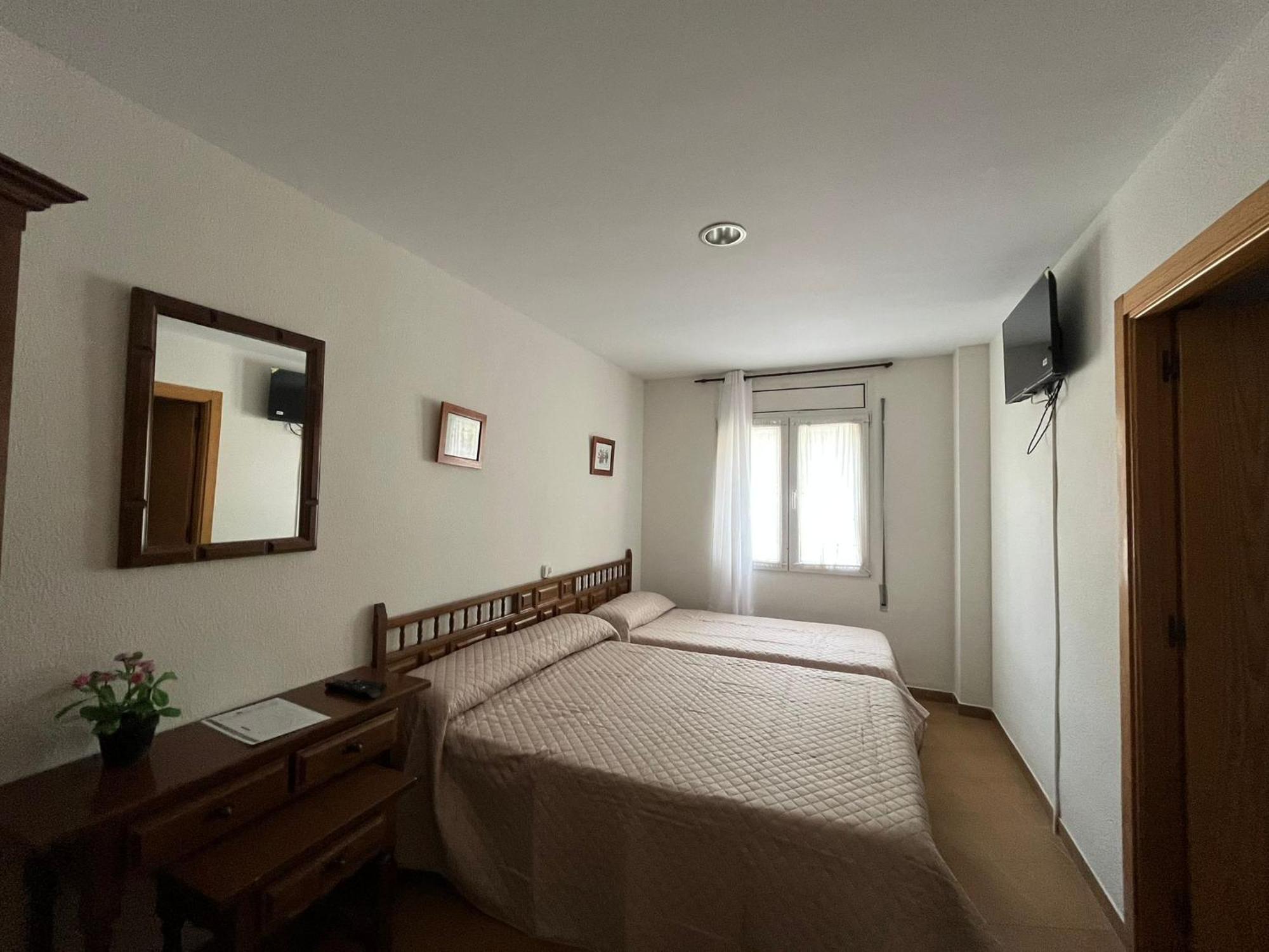 Hostal Casa Amalia Teruel Esterno foto