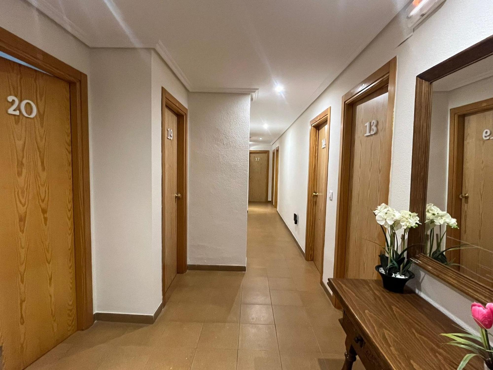 Hostal Casa Amalia Teruel Esterno foto
